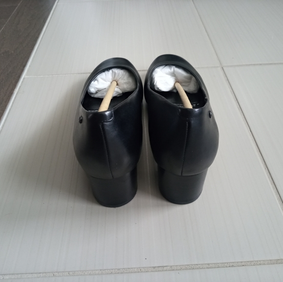 Rockport Mary Jane Pumps - Picture 6 of 7